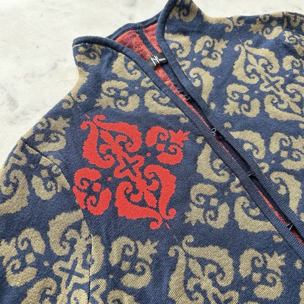 NEVE 100% Wool Floral Cardigan Sweater Women's M Fleur de Lis Navy Red Green - Picture 3 of 10